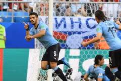 Luis Suarez mở đầu cho chiến thắng của Uruguay. (Nguồn: THX/TTXVN)