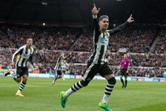 Newcastle giành vé thăng hạng Premier League. (Nguồn: Daily Mail)