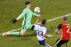 Giaccherini mở tỷ số cho Italy. (Nguồn: AP)