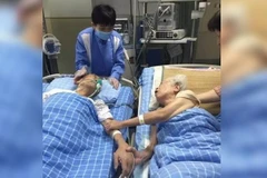 Cụ ông đươc gặp vợ trước khi qua đời. (Nguồn: CCTV)
