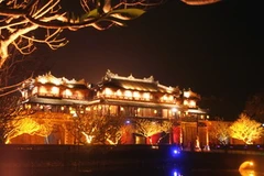 Hình ảnh "Đêm Hoàng cung" tại Feltival Huế 2010. (Ảnh: Quốc Việt)