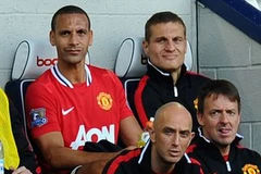 Ferdinand và Vidic cùng sớm phải rời sân. (Nguồn: Getty Images)