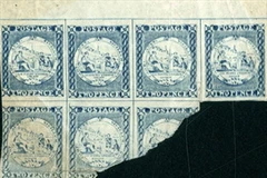 Một vài con tem trong bộ sưu tập quý hiếm trị giá tới gần 1 triệu AUD.