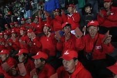 Chỉ có 50 cổ động viên Triều Tiên đến sân Ellis Park cổ vũ cho đội nhà. (Nguồn: Reuters)