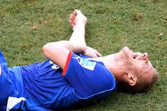 Italy tổn thất nặng nề ở trận thua 2-4 trước Brazil