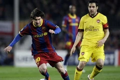 Messi khiến Fabresgas bẽ bàng trong ngày trở lại Nou Camp. (Nguồn: Reuters)