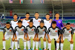 Hồng Sơn, hàng dưới thứ tư từ trái sang. (Ảnh: Hoàng Tuấn/Vietnam+)