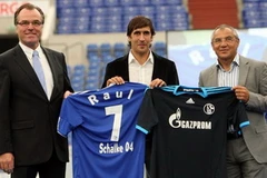 Raul trong ngày ra mắt câu lạc bộ. (Nguồn: Getty Images)