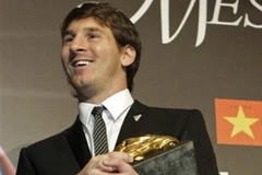 Messi tại lễ nhận danh hiệu Chiếc giày vàng. (Nguồn: AP)