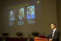Công bố 3 nhà khoa học giành giải Nobel Y học. (Nguồn: Reuters)