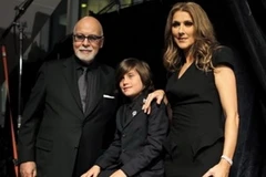Celine Dion cùng chồng René Angelil và con trai. (Nguồn: AP)
