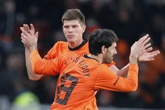 Van Nistelrooy lên tuyển để thay Huntelaar. (Nguồn: Reuters)