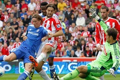 Torres tịt ngòi, Chelsea hòa thất vọng với Stoke