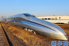 Tàu siêu tốc Trung Quốc đạt tốc độ 500km/h. (Nguồn: Xinhua)