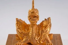 Ấn vàng "Hoàng đế tôn thân chi bảo" đúc tháng 10 năm Minh Mệnh thứ 8 (1827). (Nguồn: Bee.net)