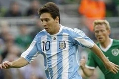 Messi trong trận giao hữu với Ireland. (Nguồn: AP)