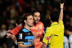 Thủ thành Kiko Casilla bị truất quyền thi đấu tạo nên bước ngoặt. (Nguồn: AS)