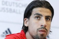 Khedira trong cuộc họp báo trước trận đấu với Bỉ. (Nguồn: Reuters)