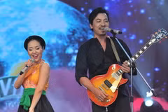 Cặp đôi Phương Linh-Cù Trọng Xoay chia tay cuối đêm thứ 7- đêm gây nhiều dư luận. (Nguồn: Internet)
