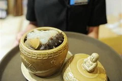 Bào ngư và vây cá mập vốn là những món ăn cung đình ở Trung Quốc. (Nguồn: Sankei)