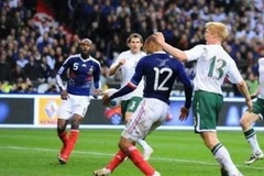 Pha bóng giúp đội tuyển Pháp dự vòng chung kết World Cup 2010. (Ảnh: TT&VH)