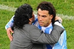 Tevez luôn ủng hộ huấn luyện viên Maradona. (Nguồn: Getty Images)