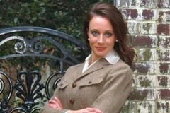 Paula Broadwell. (Nguồn: allvoices.com)