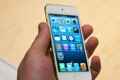 Máy nghe nhạc iPod touch. (Nguồn: engadget.com)