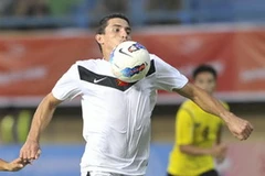 Chân sút Almeida. (Nguồn: TT)