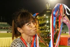 Thủ thành Đặng Thị Kiều Trinh.