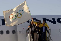 Cờ Olympic đến Rio. (Nguồn: BBC)