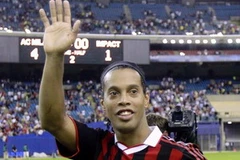 Ronaldinho sẽ rời AC Milan? (Nguồn: Reuters)