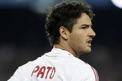 Pato ghi bàn mở tỷ số. (Nguồn: Reuters)