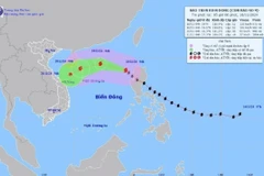 Hướng di chuyển của bão số 9 lức 4h ngày 18/11. (Ảnh: TTXVN phát)