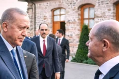 Thủ tướng Đức Olaf Scholz (phải) và Tổng thống Thổ Nhĩ Kỳ Tayyip Erdogan nỗ lực thúc đẩy hợp tác song phương. (Nguồn: DW)