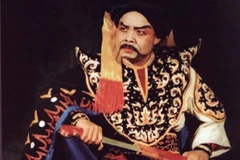 Nghệ sỹ ưu tú Hán Văn Tình.