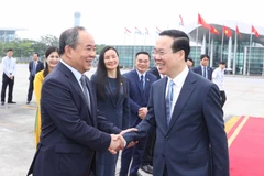 Chủ tịch nước lên đường dự Lễ Đăng quang của Nhà vua Anh Charles III