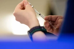 Đức cảnh báo nhiều trường hợp nhiễm COVID-19 quay trở lại