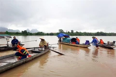 Nghệ An tìm kiếm hai nam sinh mất tích ở khu vực sông Lam