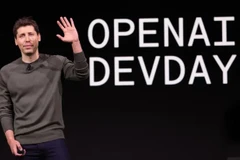 OpenAI mở rộng hoạt động kinh doanh sản phẩm tiêu dùng