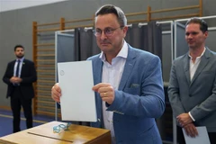 Chính phủ Luxembourg nộp đơn từ chức sau cuộc bầu cử nghị viện 