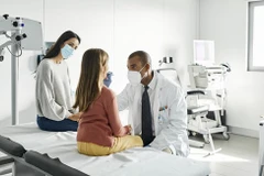 Báo động tình trạng trẻ em Mỹ ăn phải thực phẩm chứa cần sa