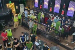 Hải Dương: Đột kích quán bar, phát hiện 11 người dương tính với ma túy