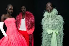 Cuộc hẹn với hộp đêm náo nhiệt cùng Valentino Haute Couture