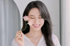 Công thức làm đẹp "3S" cho cô nàng tối giản tỏa sáng mùa tiệc cuối năm