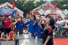 Xác minh tin học sinh cấp 3 tham gia thi uống bia tại Hội trại Uông Bí