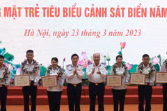 Tuyên dương các gương mặt trẻ tiêu biểu Cảnh sát Biển năm 2022