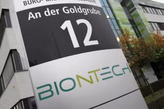 Hãng BioNTech thử nghiệm thuốc điều trị ung thư công nghệ mRNA tại Anh