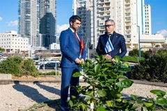 Lễ trồng cây hướng tới kỷ niệm 30 năm quan hệ Việt Nam-Israel