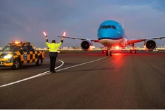 Cảnh báo có bom, Ecuador sơ tán hành khách trên một chuyến bay